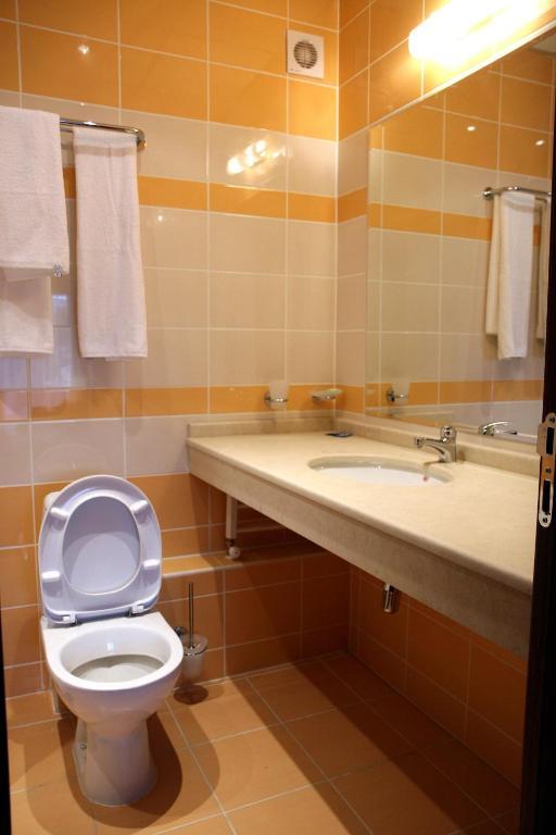 Contessa Hotel Shumen Ruang foto